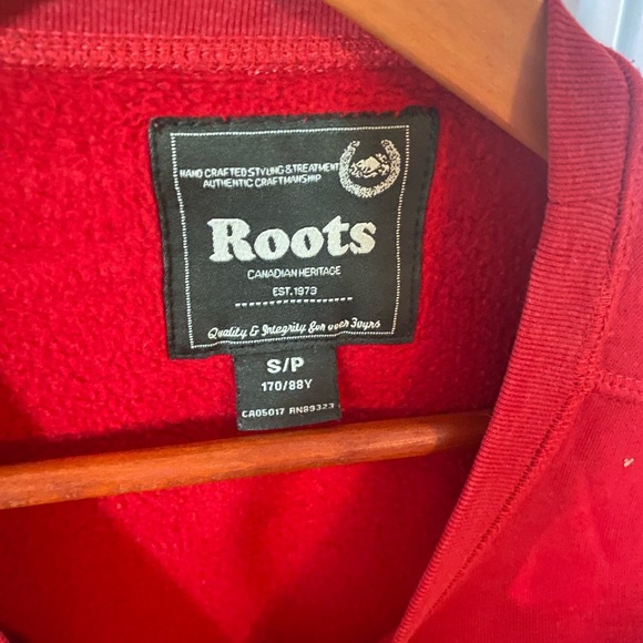 Classic Roots Crew Neck - Picture 2 of 2